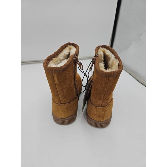 Cat & Jack Suede Leather Upper Faux Fur Lined Girls Winter Boots Size 10 Brown - Picture 3 of 3